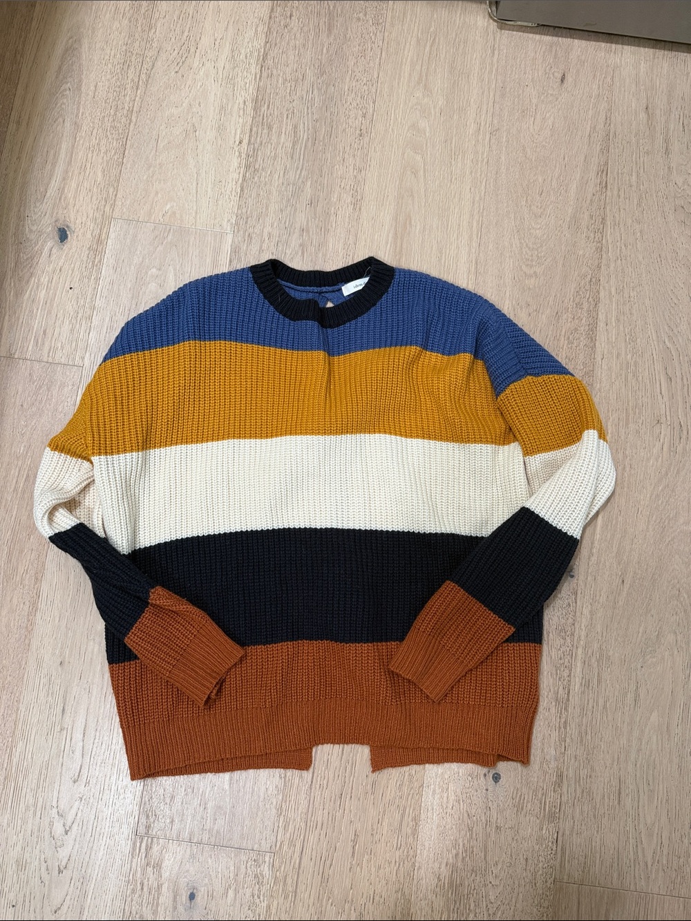 Idem ditto open back sweater